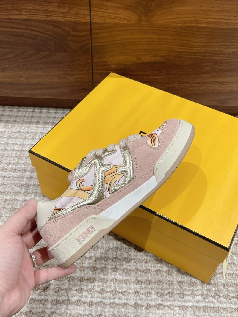 Fendi Low Shoes